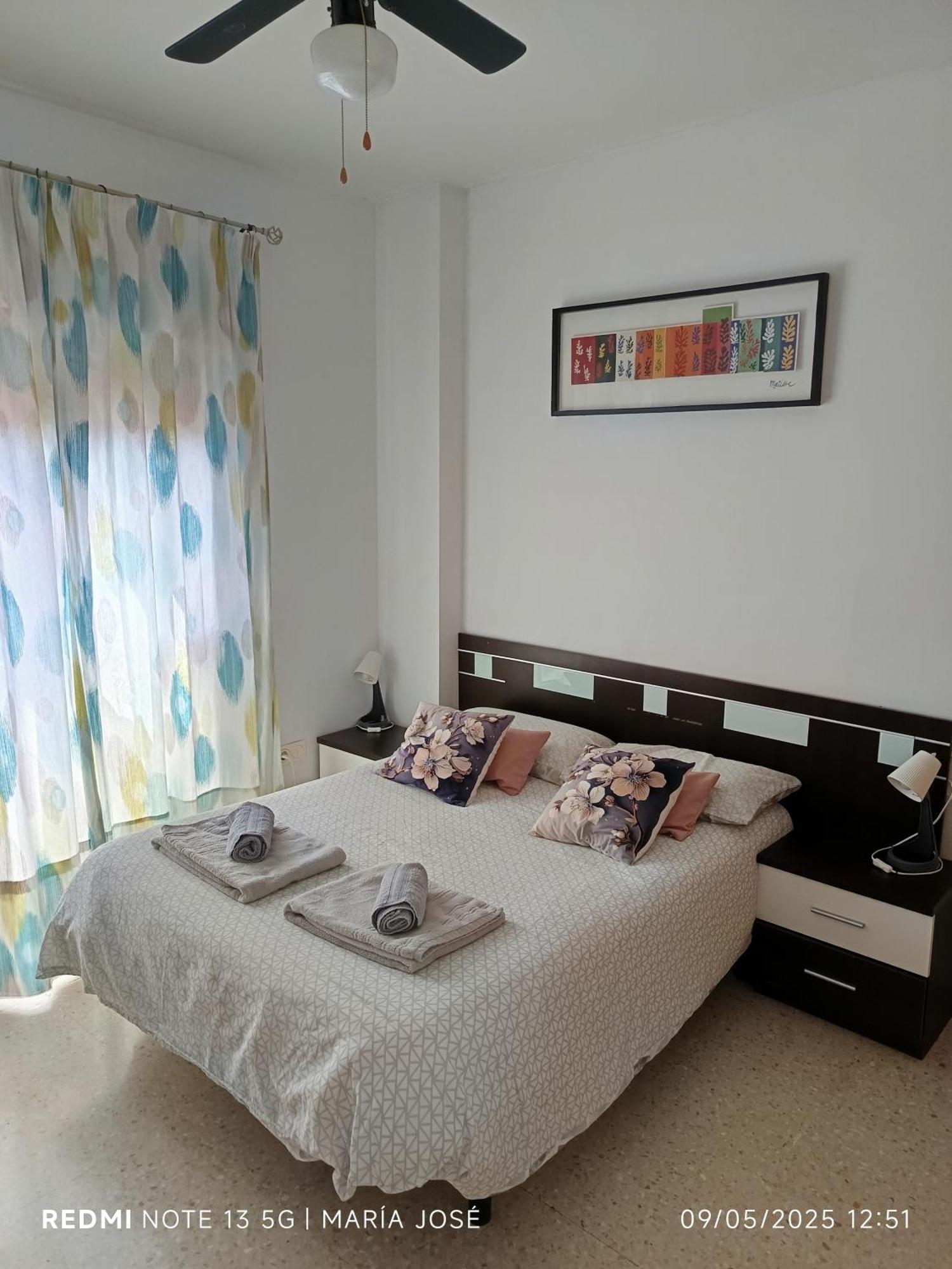 Apartamento Disfruta Granada,incluso con tu mascota Parking Exterior foto